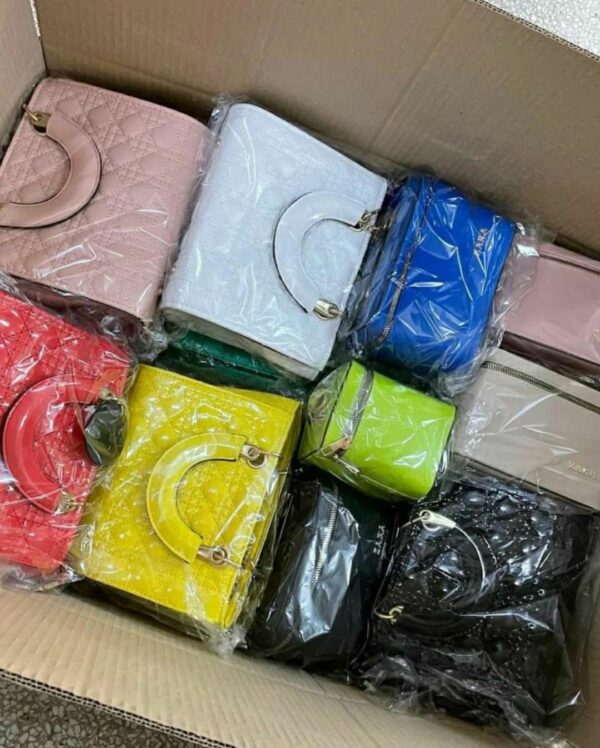 buy Women Bag & Puerse Pallet